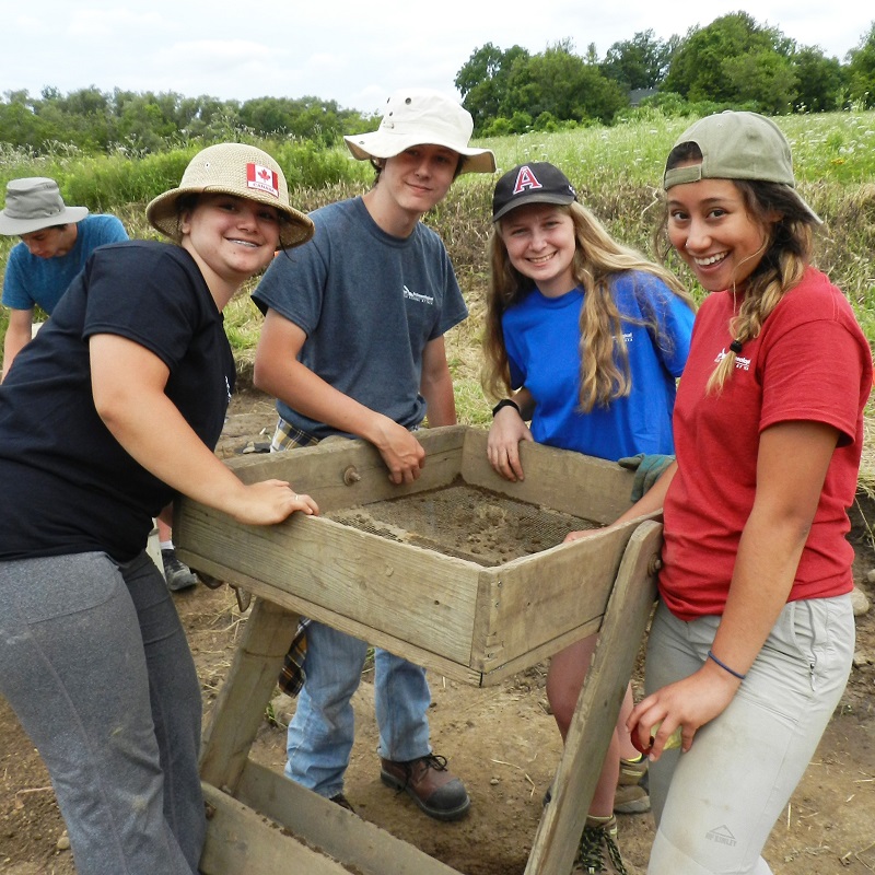 high school students take part in Boyd Archaeological Field School project